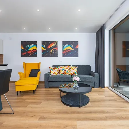 Katarina Apartment *